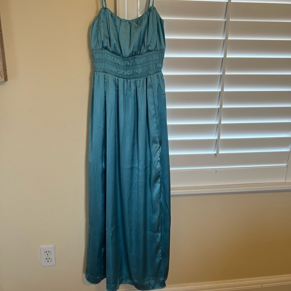 Abercrombie satin maxi dress. Beautiful aqua color, lined with side slit. NWT - Picture 2 of 3